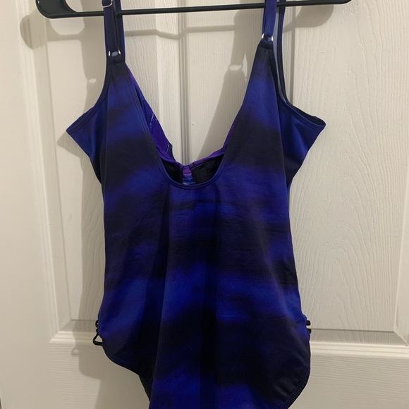 Womens One Piece Swimsuit Kirkland by Miraclesuit Ombre  Blue Purple US 14 VGUC - Picture 2 of 9